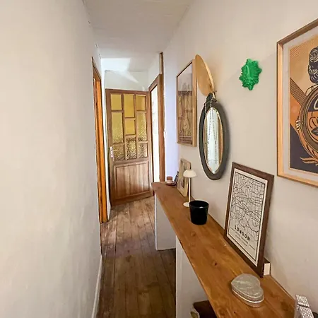 Pet Friendly In *